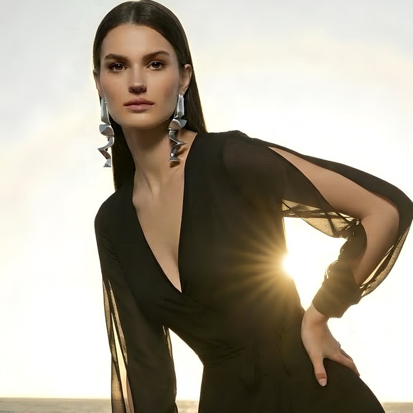 35. The Room Wrap Tie Dress - Black - Picture 2 of 2